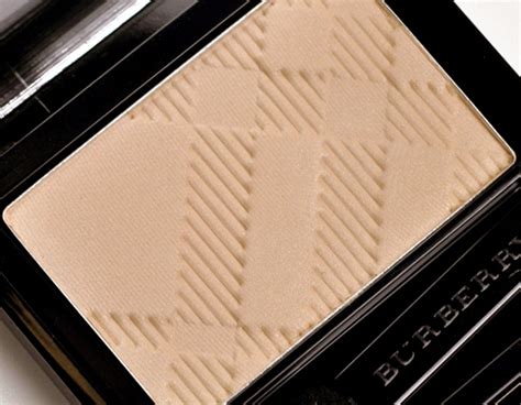 burberry gold trench eyeshadow swatch|Burberry eyeshadows – swatches and a brief review.